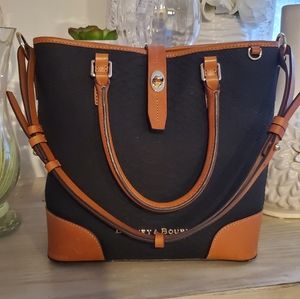 Dooney & Bourke bag